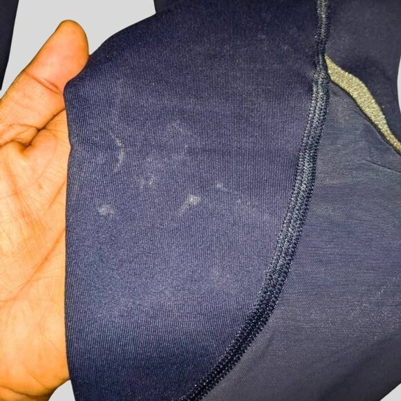 Victoria’s Secret Sport Capri Leggings Womens Size Medium Blue Silver Athleisure - Picture 6 of 10